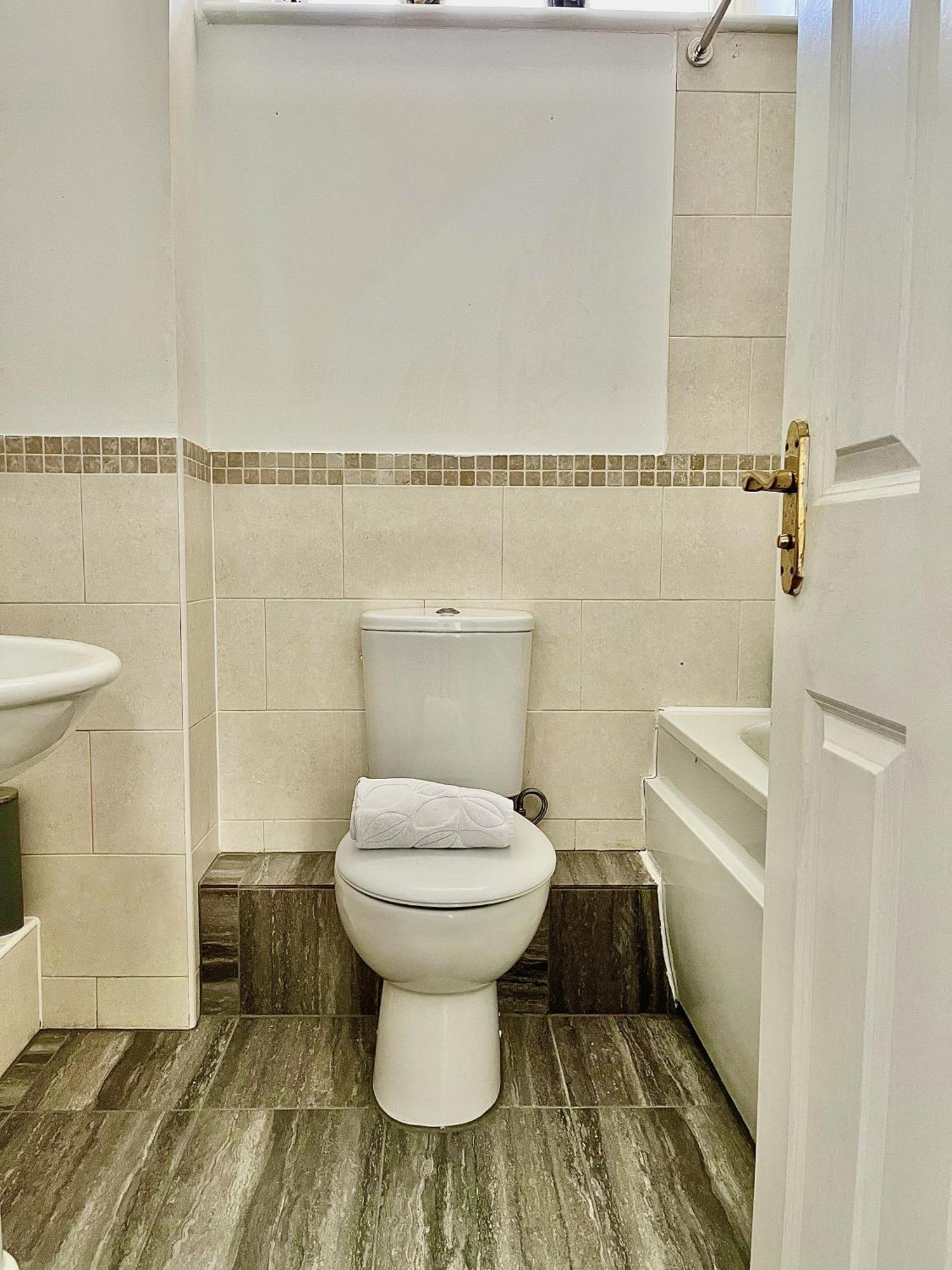 St Andrews Apartments Maidstone Zewnętrze zdjęcie