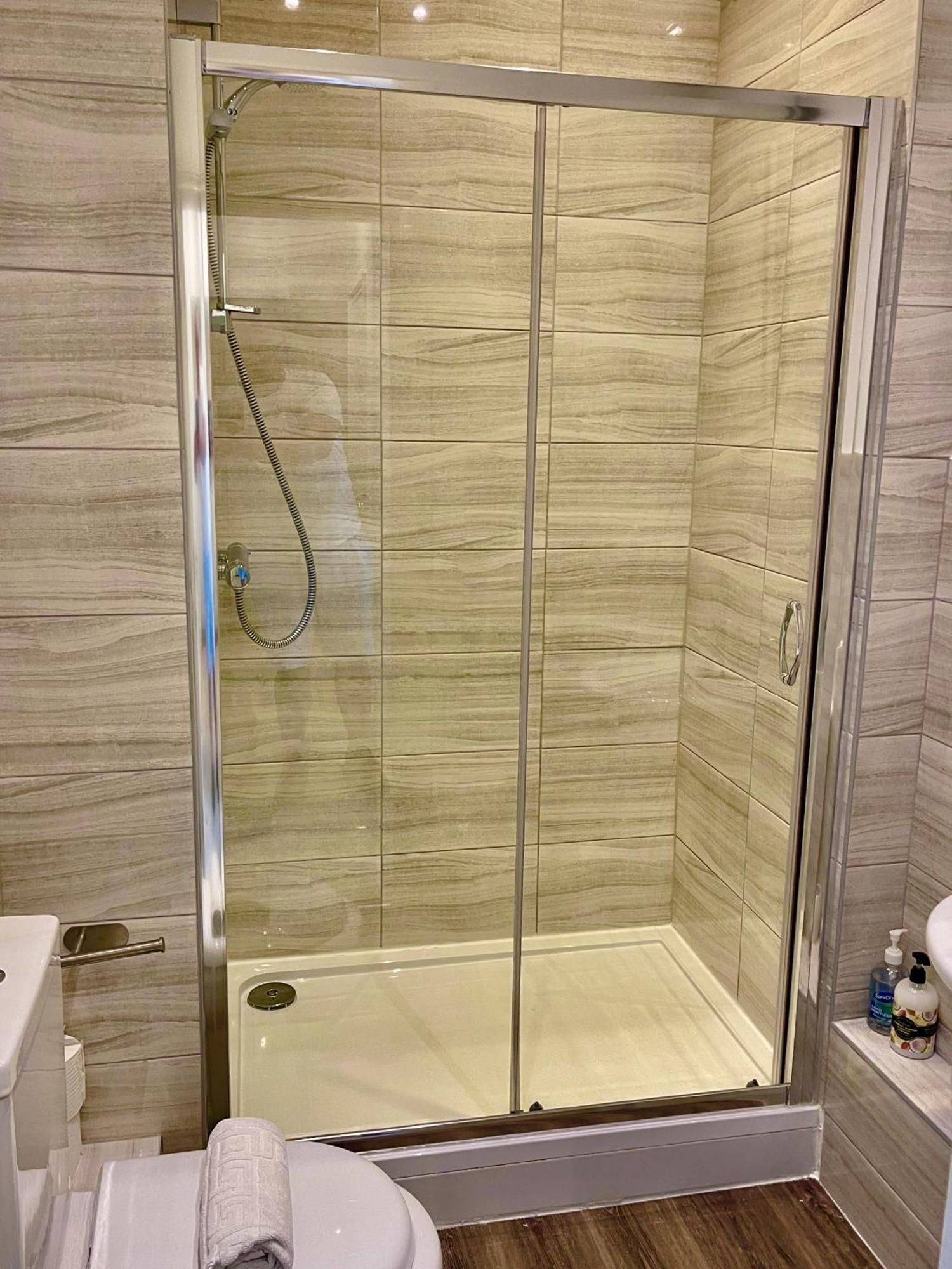 St Andrews Apartments Maidstone Zewnętrze zdjęcie